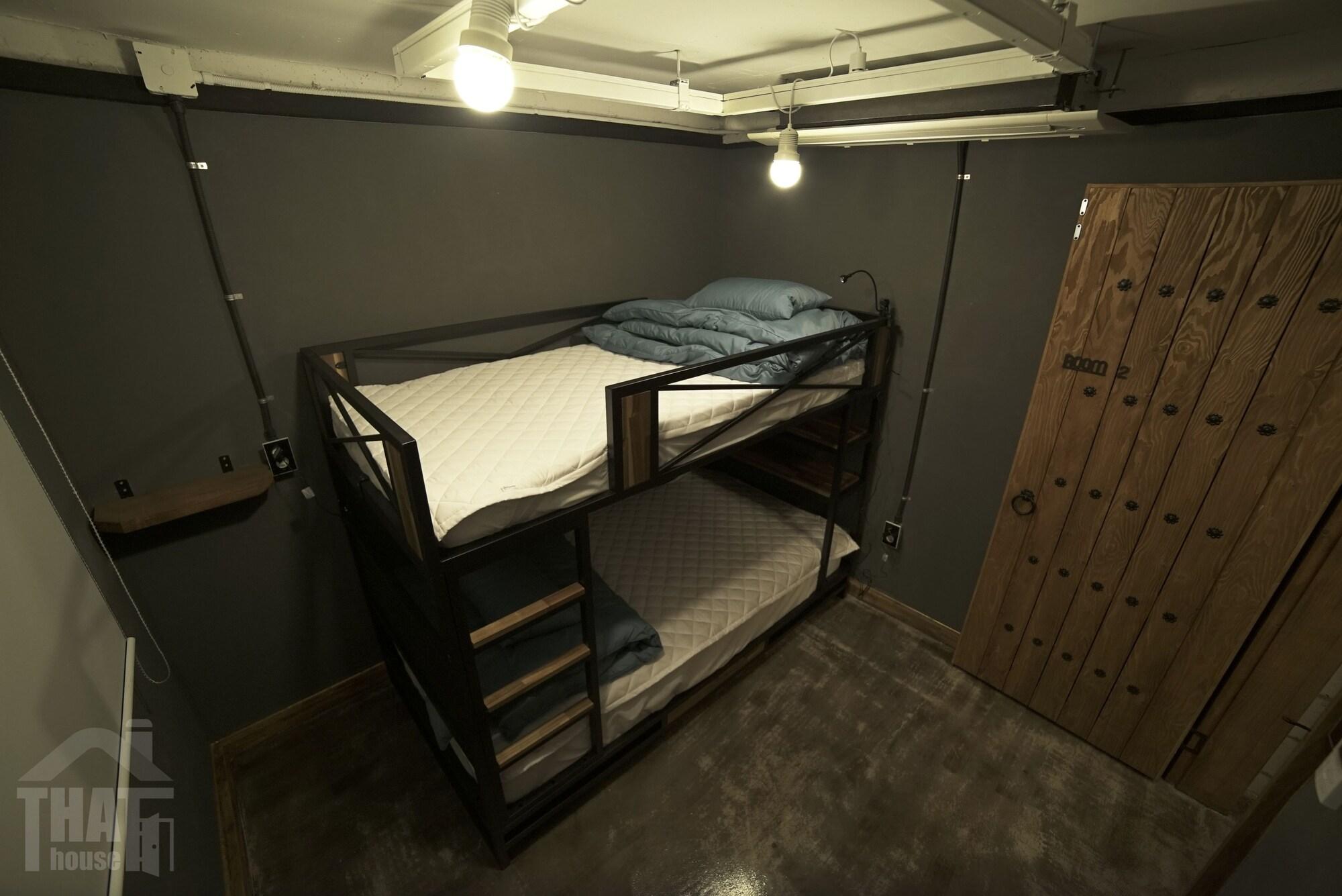 That House Hongdae Seoul Exterior photo